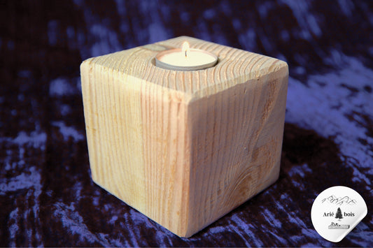 Bougeoir en bois